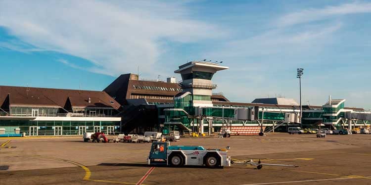 Alquiler de coches en Estrasburgo Aeropuerto - BCO