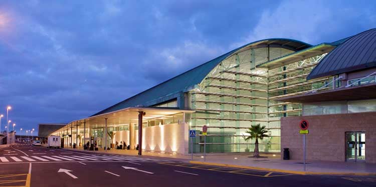 AUTOVERHUUR Fuerteventura Luchthaven en Goedkope Huurautos Fuerteventura Luchthaven