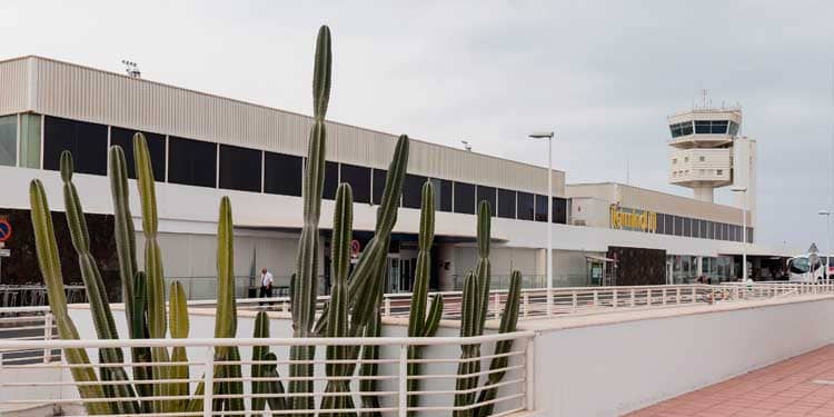 CAR RENTAL Lanzarote Airport & cheap CAR HIRE Lanzarote Airport